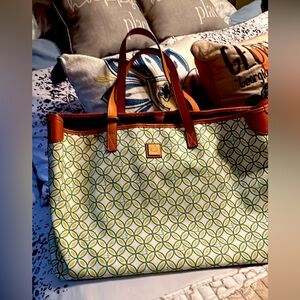 Large Masters purse . Never used